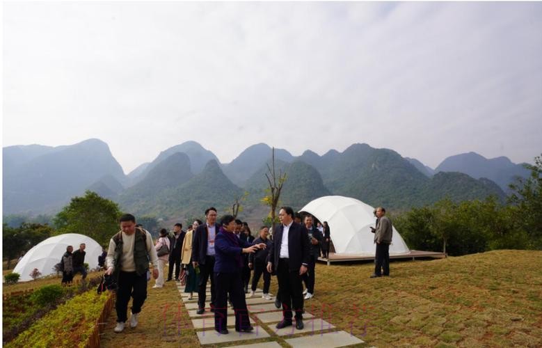 中国·东兰坡豪湖露营地启动仪式举行 中国·东兰坡豪湖露营地启动仪式举行